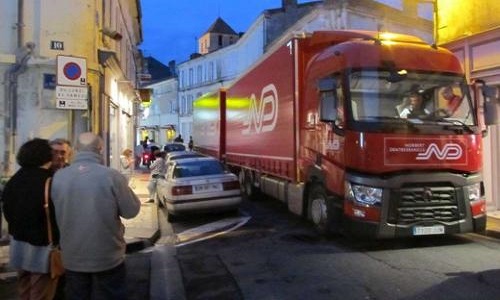 Pour ne pas transformer le centre-ville de Barbezieux en centre routier