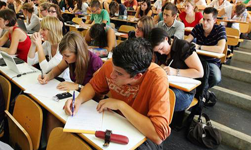 Prix fixes pour l'ensemble de la scolarité.