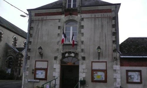 Pour le maintien des adjoints à JOSNES (Loir-et-Cher)