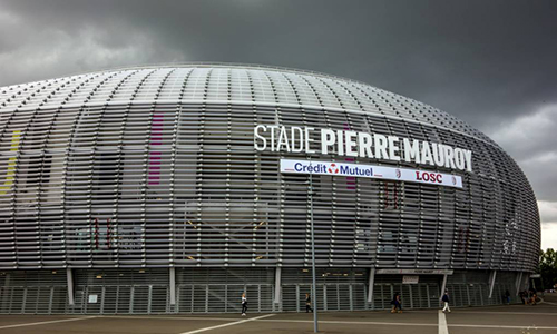 Des sièges rouges pour le Stade Pierre Mauroy !