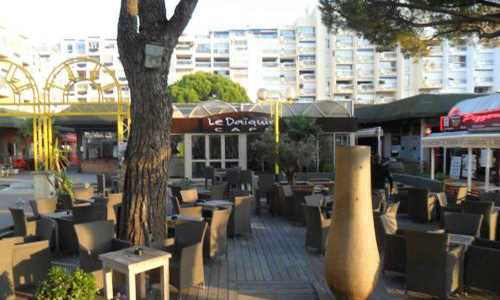 Autorisation d'organiser de concerts et de événements dans notre bar.