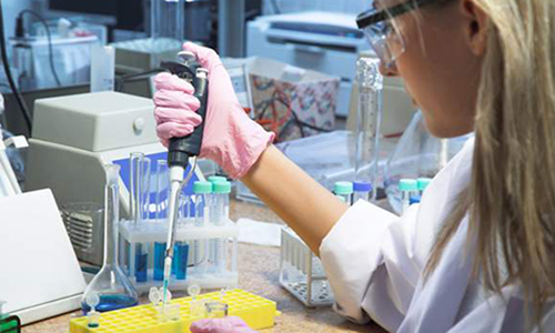 Il y a urgence : aidons les chercheurs à trouver du travail !