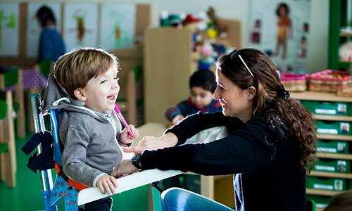Non à la suppression du poste de Madame Stome