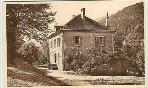 Classer historiquement le site de l'Ancienne Colonie et la rue des Forges à Jougne pour éviter la destruction de ce patrimoine.