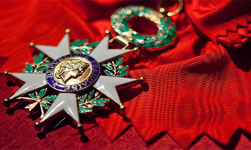 Pour la création d'une nouvelle distinction de reconnaissance nationale !