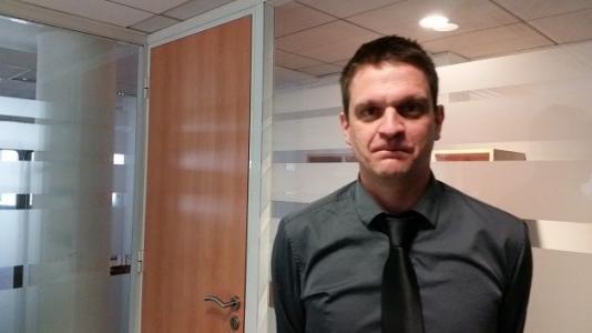 Pour que Grégory Schneider n'écrive plus sur le basket.