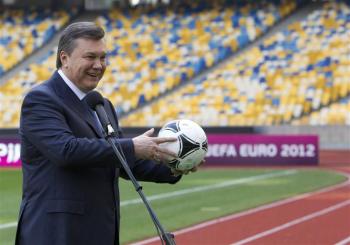 Boycott par tout le Gouvernement de l'Euro en Ukraine