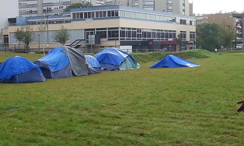 Trouver une solution de logement décent et durable pour les réfugiés (campus croix rouge - Reims)