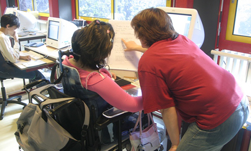 Sauvons l'accompagnement des enfants handicapés en milieu scolaire !