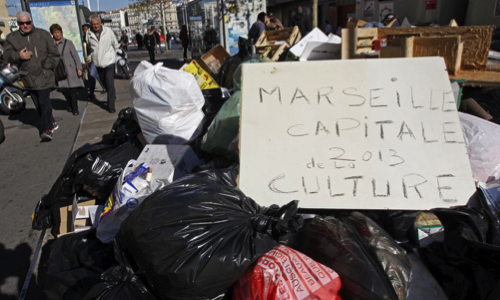 Marseille Poubelle La Vie, le collectif qui veut sortir Marseille de sa crasse !