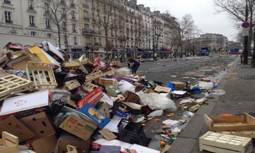 Arrêtez d'occulter la vie de quartier les jours de marché
