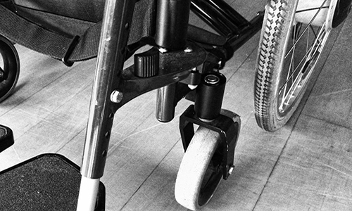 Pour les personnes handicapées, qui ne supportent pas le regard des autres