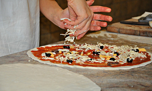 Pour rester le jeudi soir et travailler sans crainte sur la place de la déportation à Bagneux