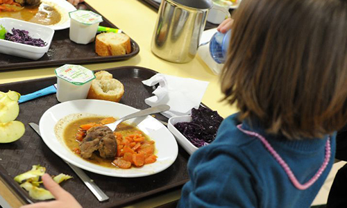 Règlement des frais de cantine 2016 : reconnaître la bonne foi des parents