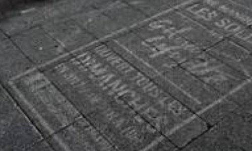Non &agrave; la publicit&eacute; sur les trottoirs des villes.