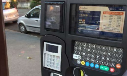 Contre la hausse des tarifs de stationnement dans la ville