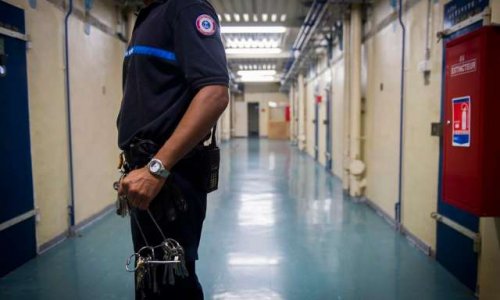 Pour la revalorarisation des conditions de travail et du salaire des gardiens de Prison