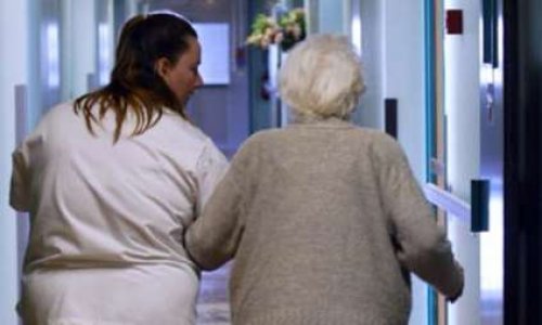 Soyons des millions à descendre dans la rue pour manifester notre soutien aux personnels soignants