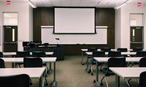 Contre la fermeture d'une classe