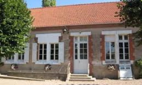 CLASSE EN DANGER RPI ST GERAND DE VAUX / LA FERTE HAUTERIVE