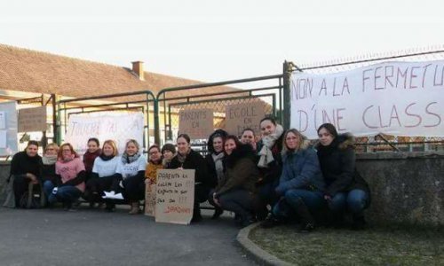 Non à la fermeture d'une classe à la rentrée prochaine