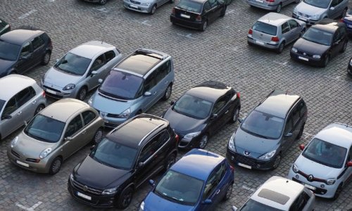 Des places de parking au CHU de Rouen !