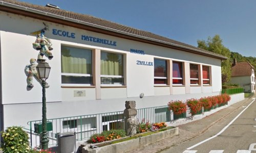 Non à la fermeture d'une classe de l'école maternelle ! Non à la création d'une classe de CP/Grande Section de maternelle !