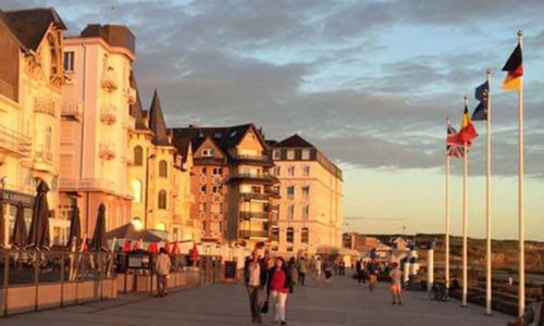 Annuler l'arrêté municipal interdisant l'alcool sur les terrasses à partir de 23 heures