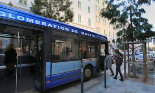 Contre la suppression de bus