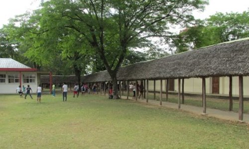 Non aux coursives a prix abusif au Lycée Français de Tamatave !