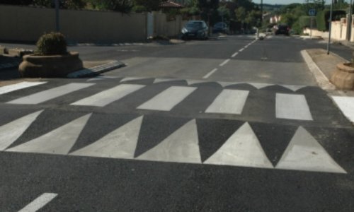 Pose de ralentisseurs à Moirans (Isère)