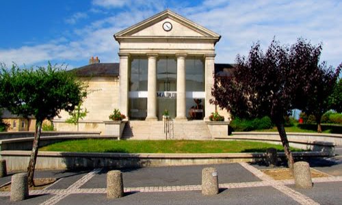 Conserver le stationnement gratuit dans le Vieux Chinon