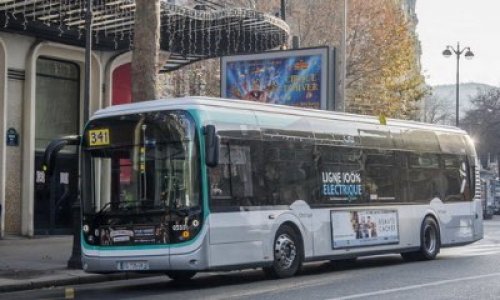 Pour que les bus desservant le collège de l'Europe utilisent l'arrêt prévu à cet effet abandonne sans réflexion et sans mesurer les dangers !