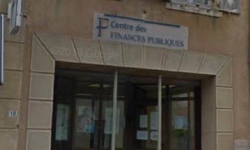 Contre la fermeture de la trésorerie de St Symphorien de Lay et son rattachement à St Germain Laval