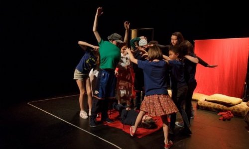 Pour le maintien des ateliers écriture et théâtre en Biosciences