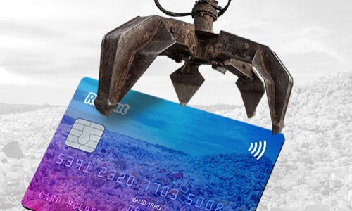 Cartes bancaires : stop au plastique toxique pour la planète !