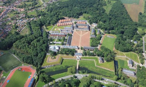 Contre la fermeture des chemins dans la forêt de la citadelle d'Arras