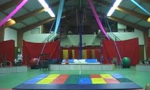 Continuons le cirque ensemble...