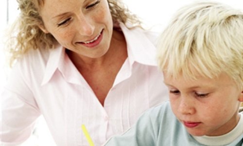 Pour la revalorisation des AVS AESH