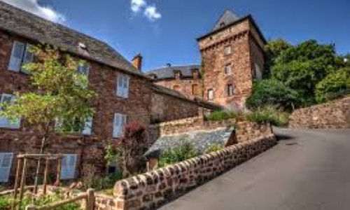 En soutenant l'école, vous soutenez tout le village