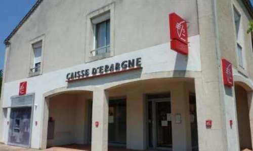 Non à la fermeture de l'agence de la Caisse d'épargne de Saïx (81, Tarn)