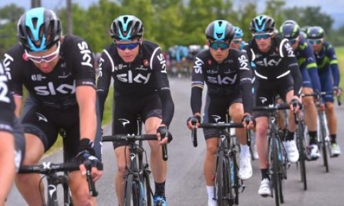 Retirer la sky du tour de France