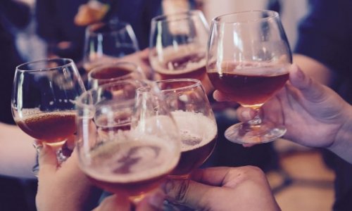 STOP à l’abus des prix et au manque de respect de la clientèle des bars nocturnes à Paris