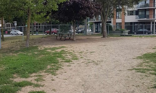 Améliorer parc canin Provencher (Québec, Canada)