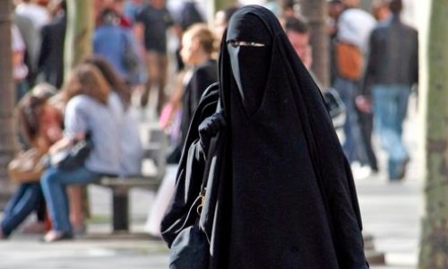 INTERDICTION DU PORT DE LA BURQA EN FRANCE