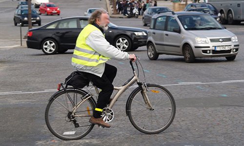 Le port du gilet fluorescent