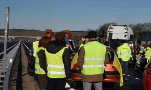 Envoyer l’armée pour déloger les blocages des gilets jaunes
