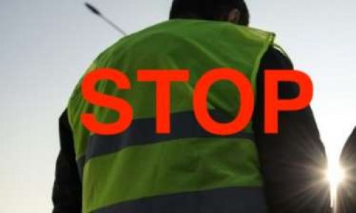 STOP AUX GILETS JAUNES