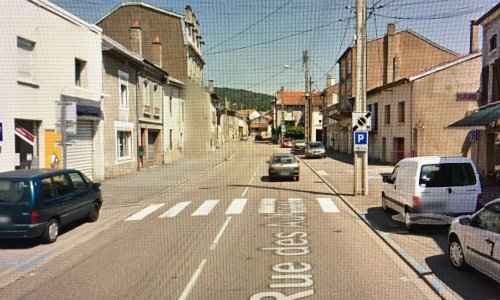 Stop à la vitesse et stationnement sauvage sur les trottoirs rue des Aulnois
