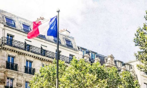 Halte à la destruction des commerces !